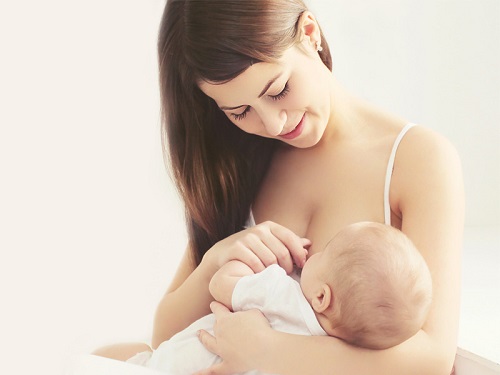 la leche materna, contiene todos los nutrientes que el beb necesita