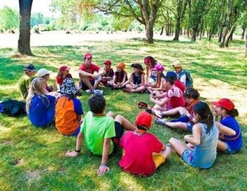 inscribmos a nuestros hijos a un campamento de verano