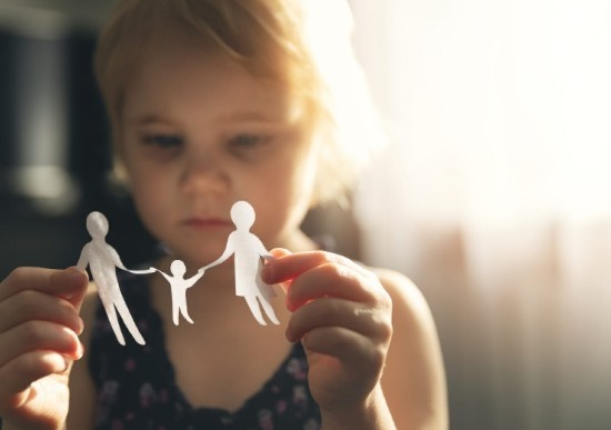 manipulación de uno o ambos progenitores manipulación de uno o ambos progenitores