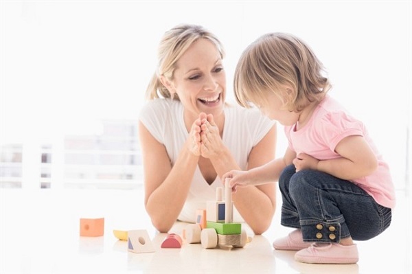 vista de bebés entre uno y dos años vista de bebés entre uno y dos años